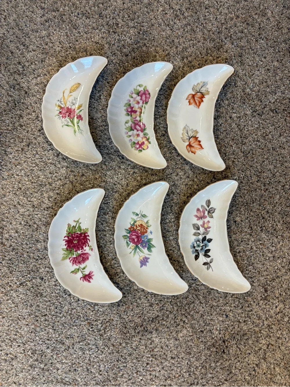 Set Of 6 CMI Inc Chadwick Japan Crescent Shape Porcelain Floral Bone Dishes VTG